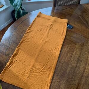 Nwt forever 21 Burnt Orange Midi Skirt Small